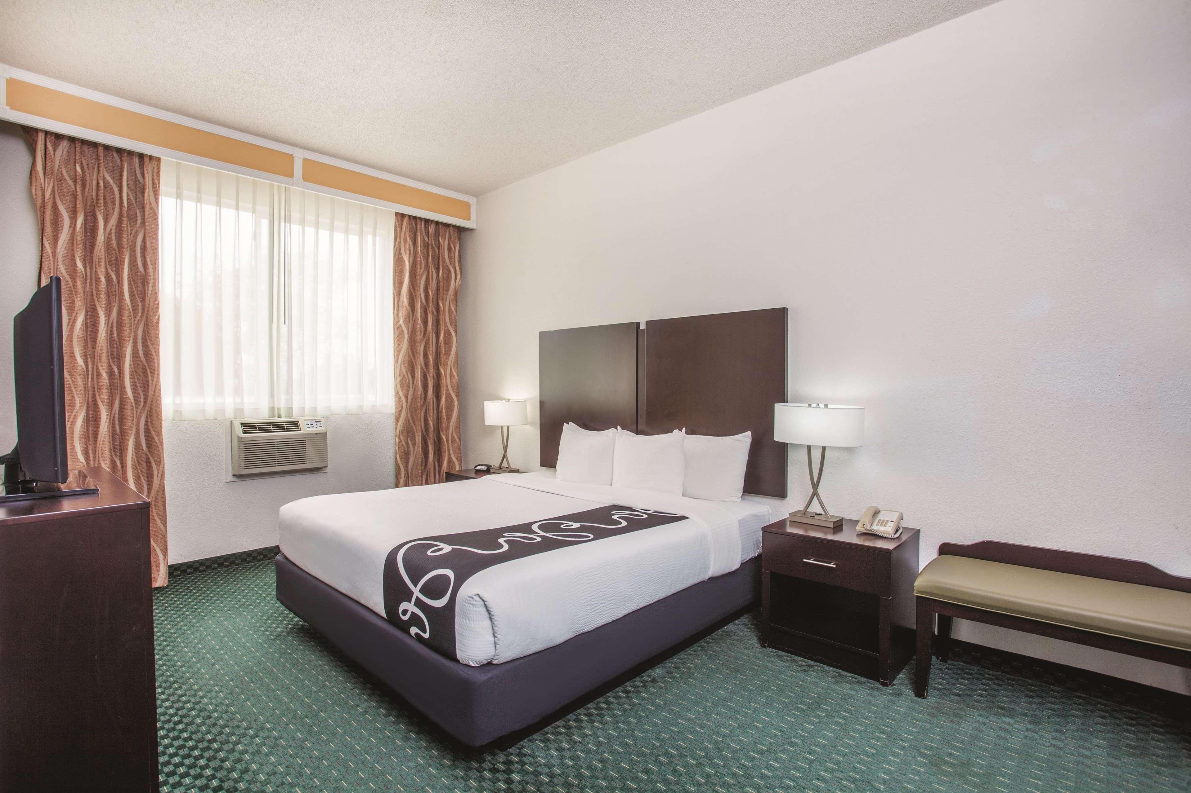 University Inn & Suites Бъркли Екстериор снимка