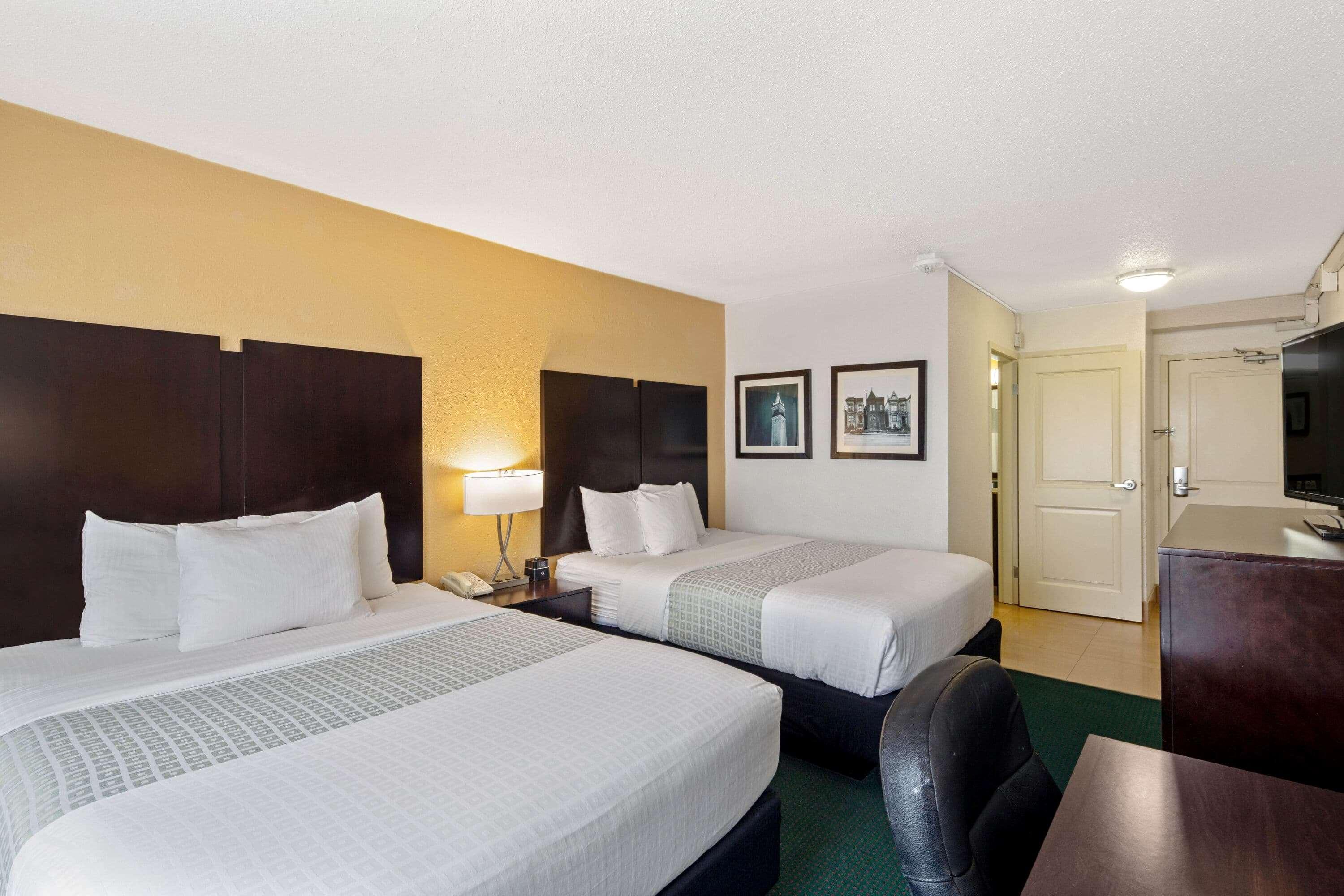 University Inn & Suites Бъркли Екстериор снимка