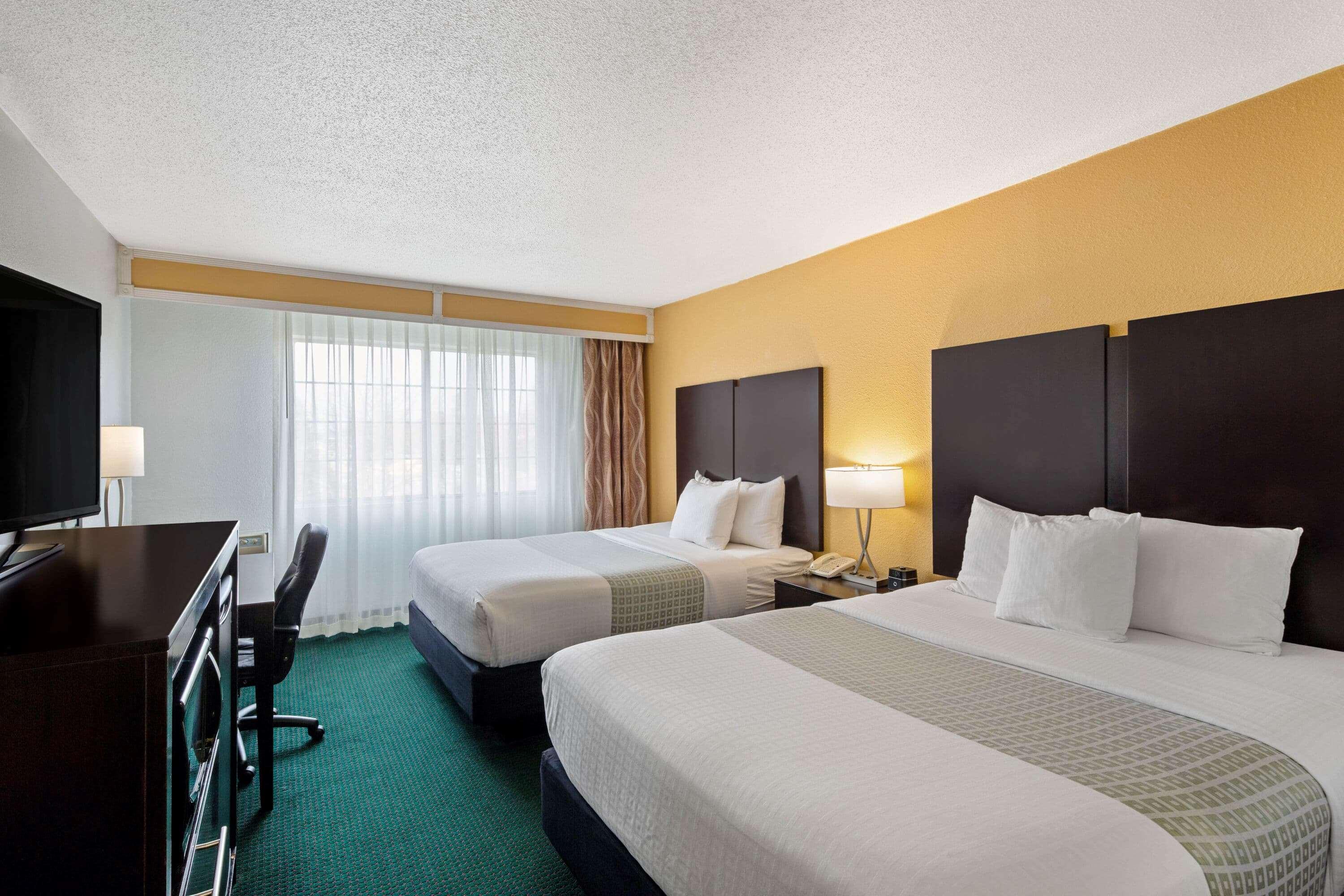 University Inn & Suites Бъркли Екстериор снимка