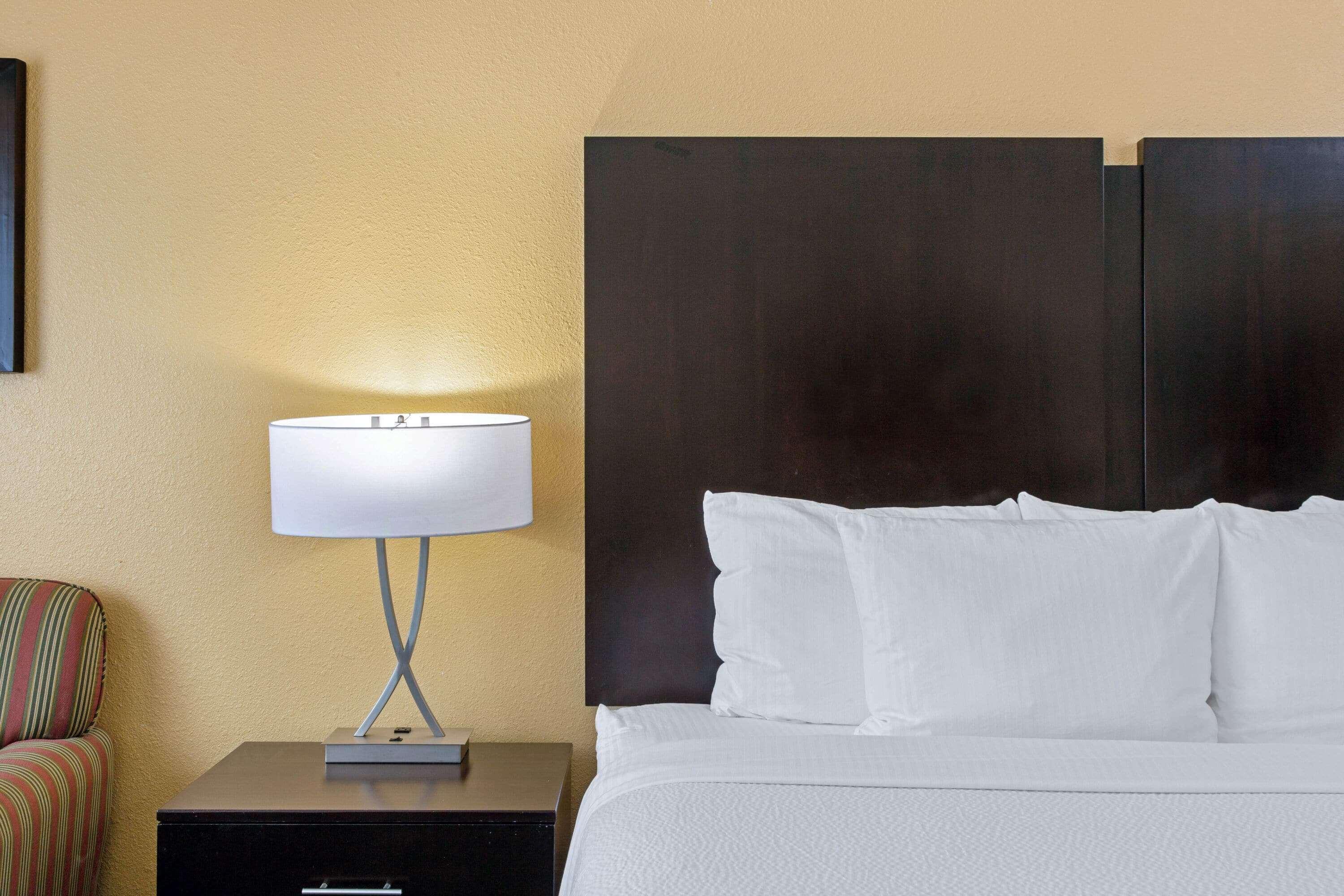 University Inn & Suites Бъркли Екстериор снимка