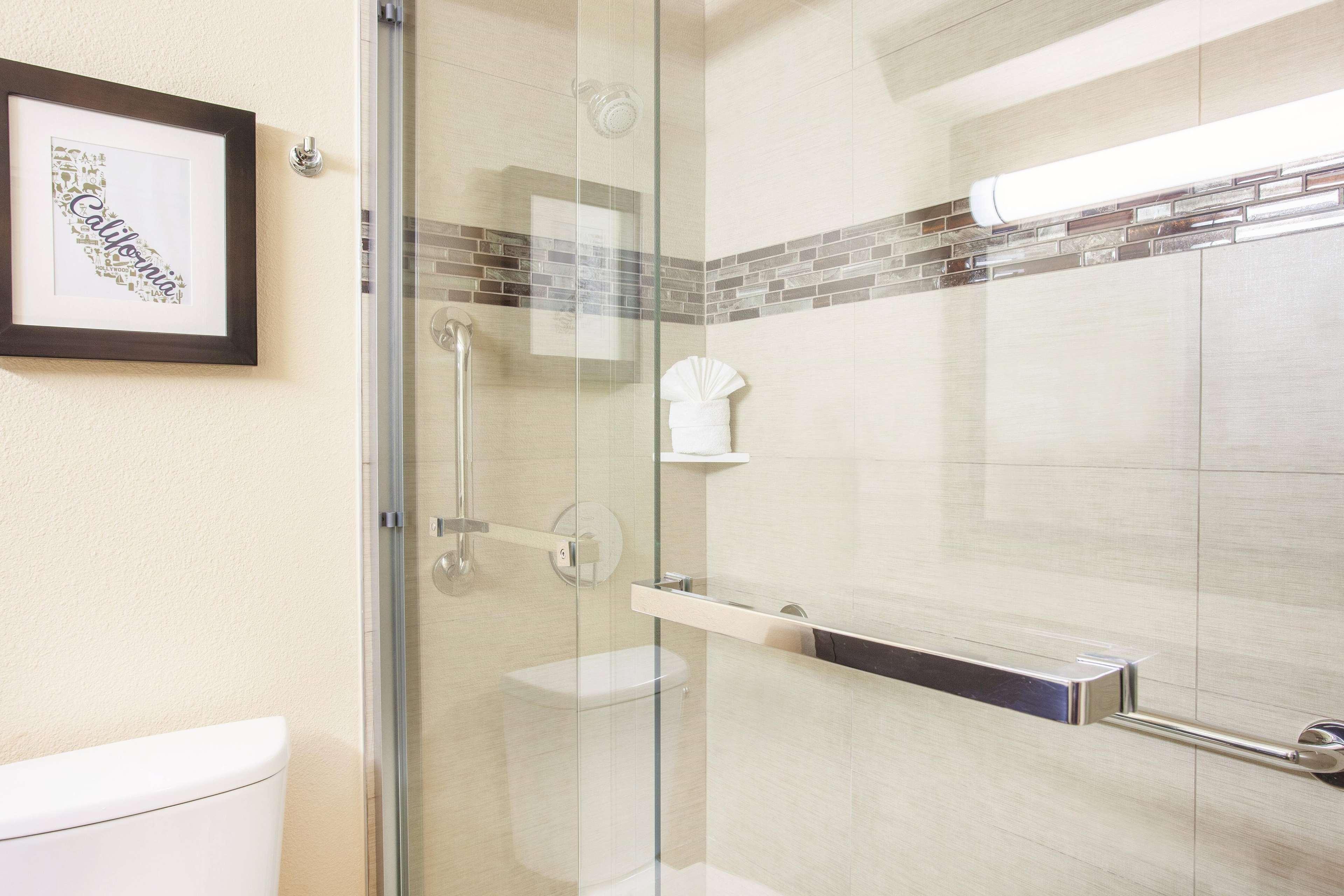 University Inn & Suites Бъркли Екстериор снимка