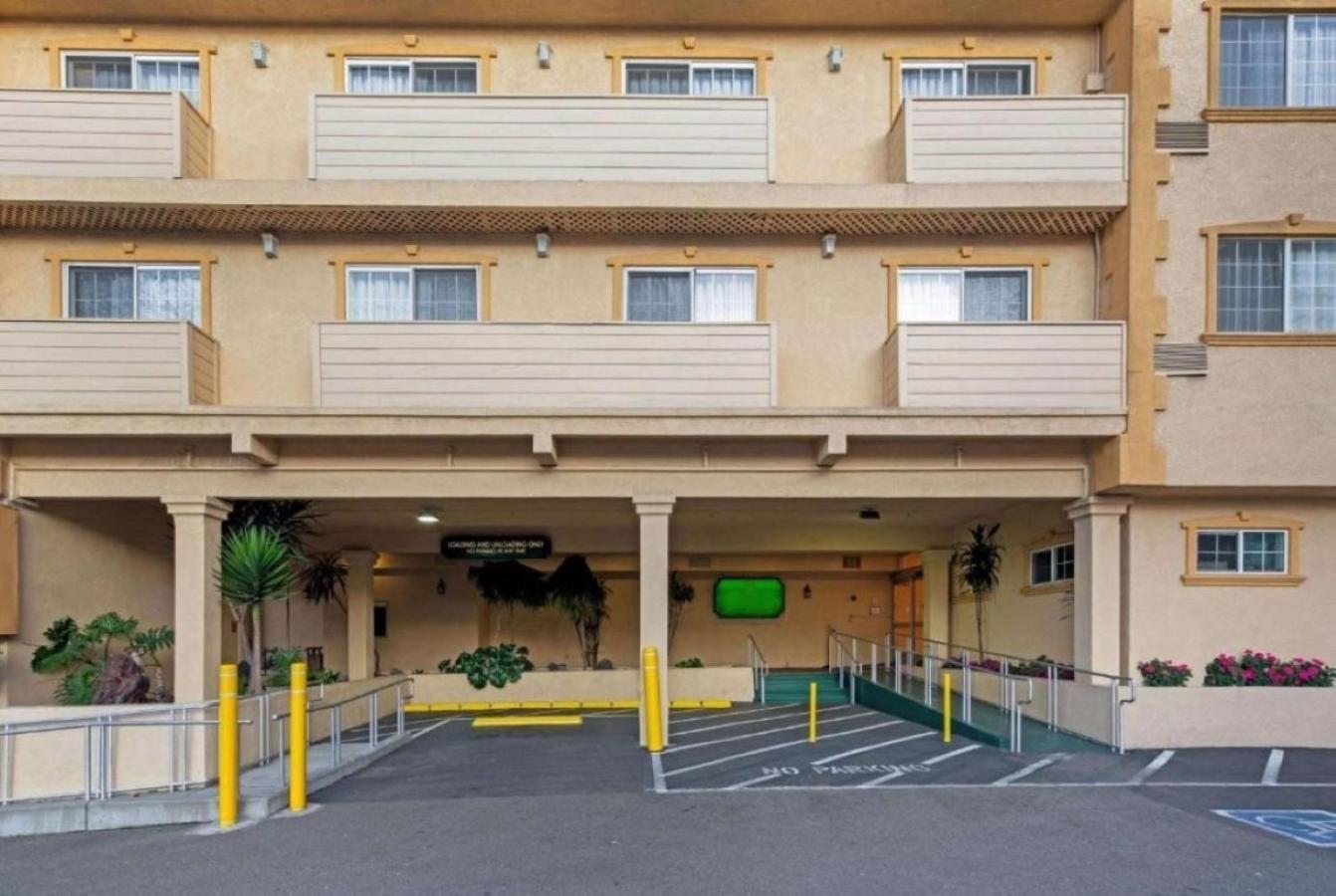 University Inn & Suites Бъркли Екстериор снимка